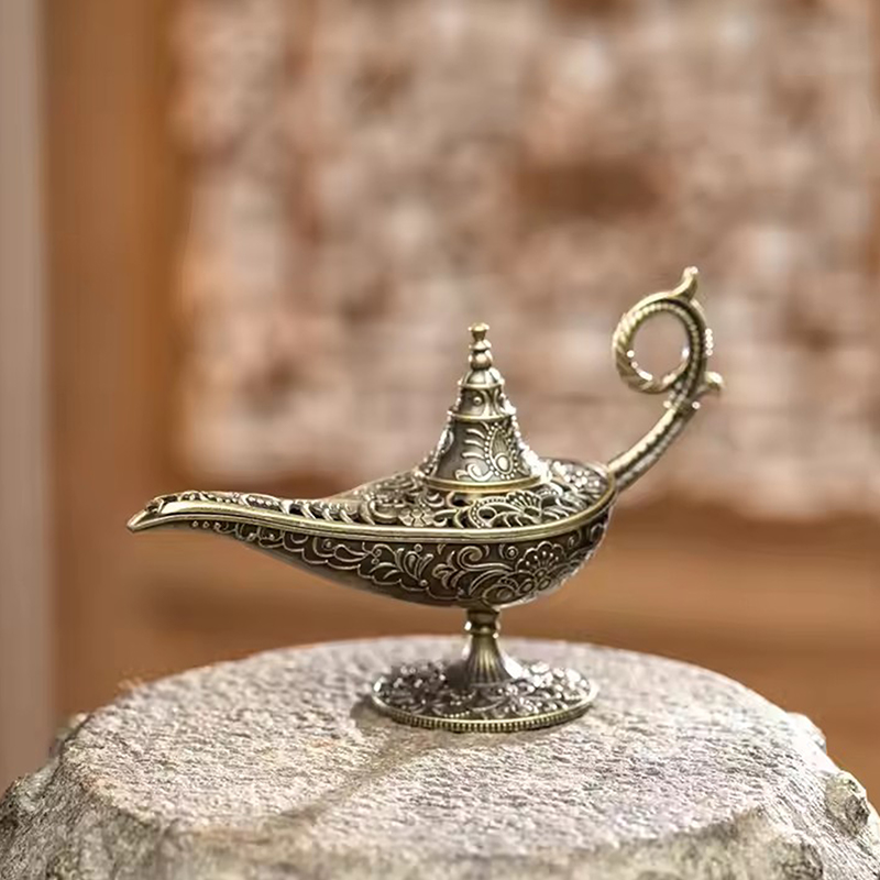 Vintage Style Metal Incense Ce - Candle Fragrance Supplies recensione e prezzo